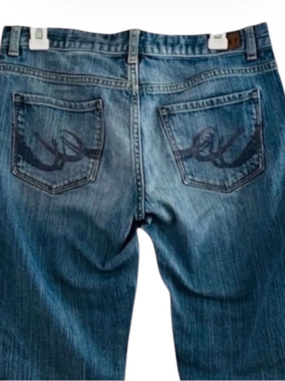 Express X2 Curvy Medium Wash Flare Leg Jeans Embroidered Back Pockets Size 10